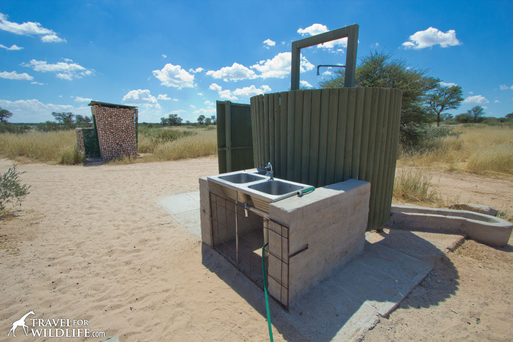 Lesho 02, Shower and toilet, Lesholoago campsite 1, Mabuasehube, Kgalagadi Transfrontier Park, Botswana