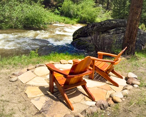 Estes Park cabins on the river
