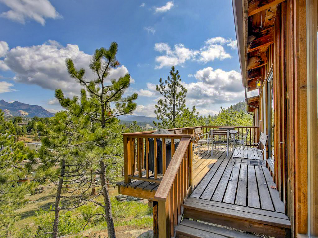 Pet friendly cabin in Estes Park